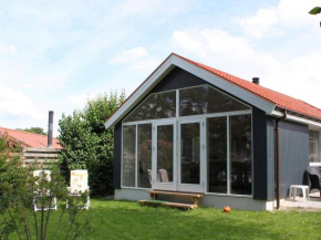 Отель Quaint Holiday Home in Esbjerg with Sea Nearby  Ольборге